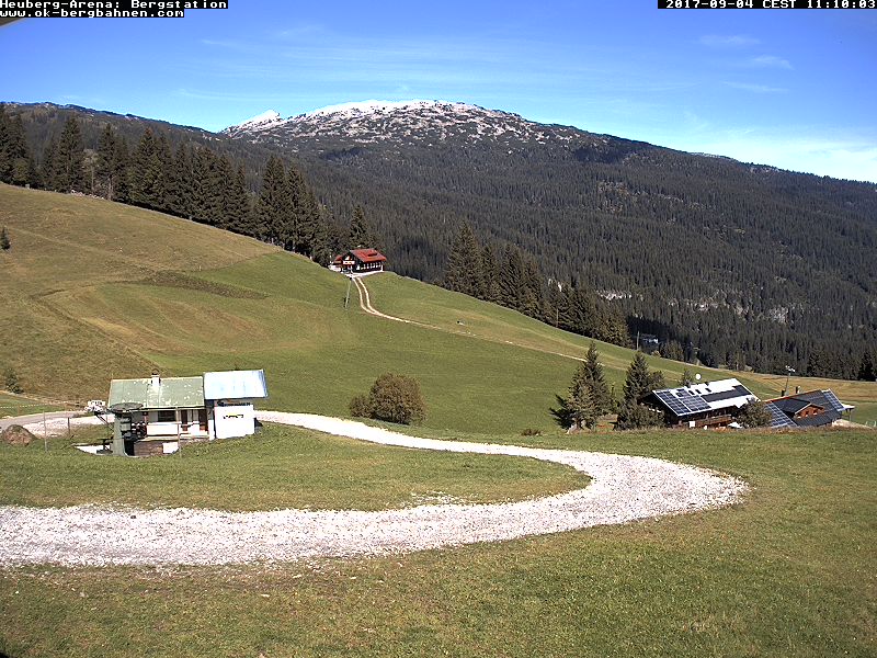 Hirschegg - Kleinwalsertal - Blick auf die Heubergmulde und den Schöntallift